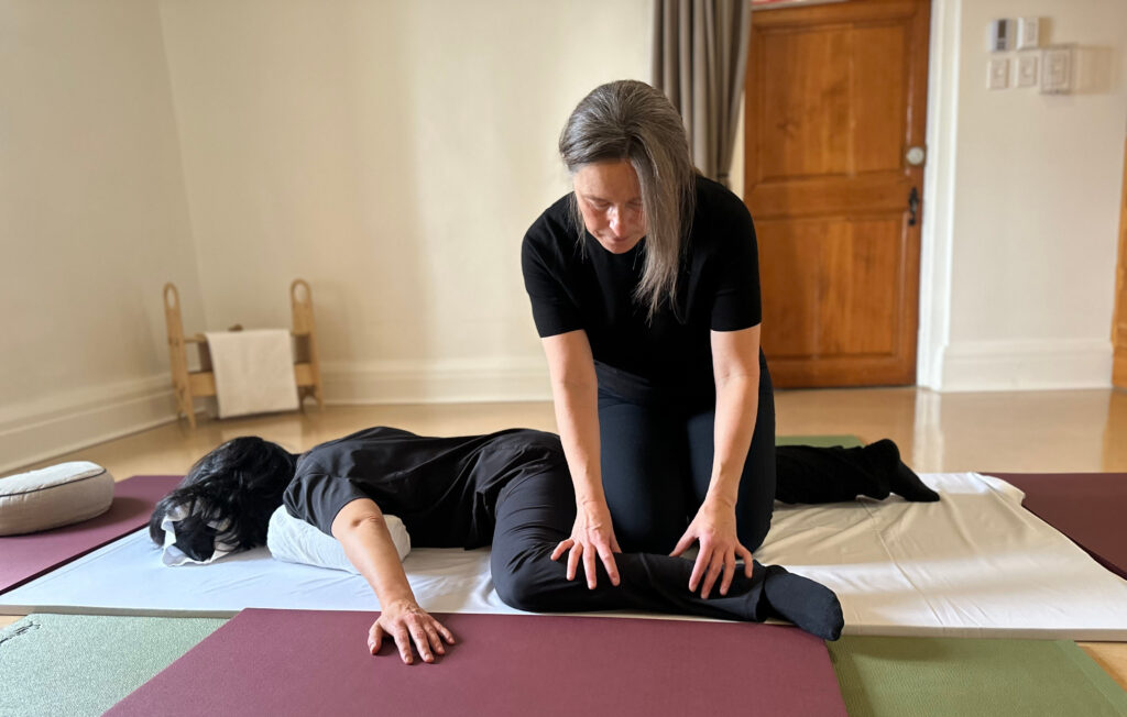 Monastere des augustines - yoga thailandais